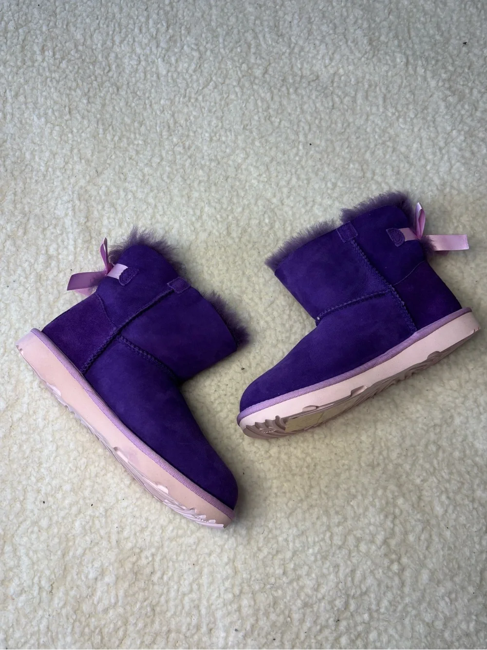 UGG Kids Violet Bloom Mini Bailey Bow II Boots